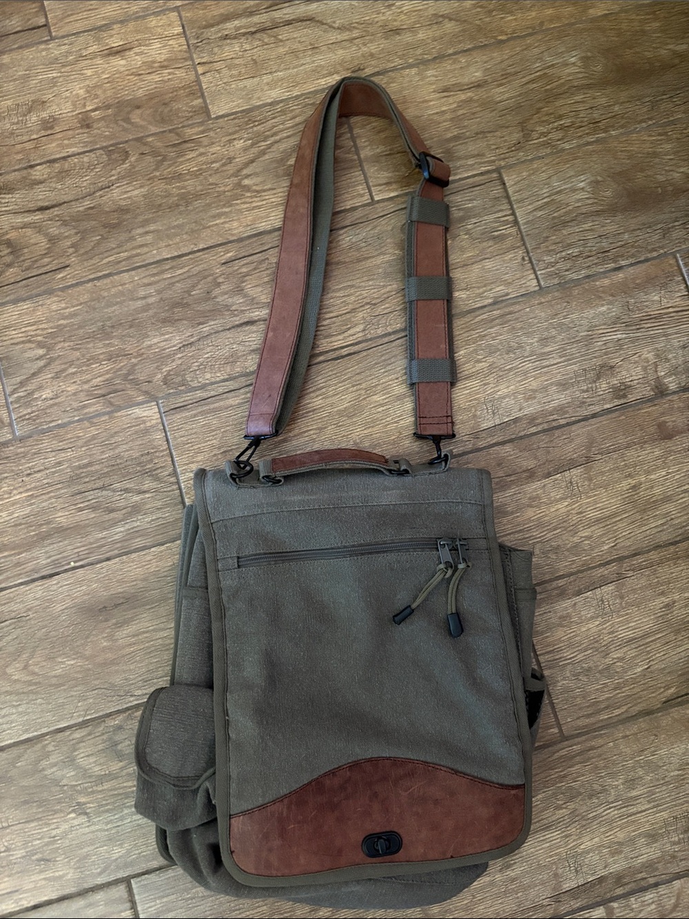 Rothco Vintage M-51 Engineers Bag